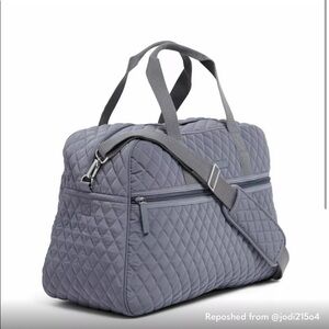VERA BRADLEY Grand Traveler Bag Carbon Gray Quilted Duffle Large